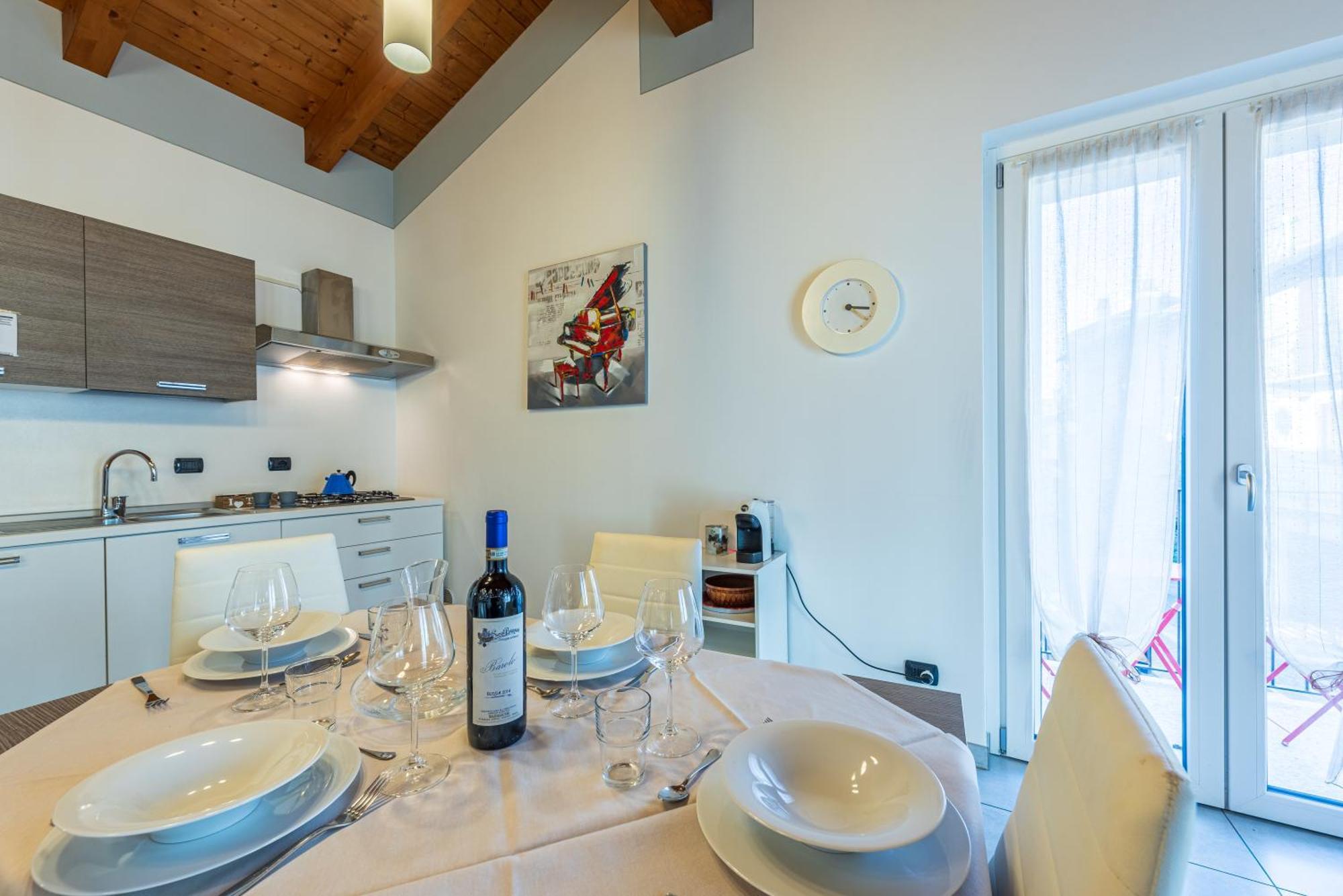 In Piazzetta Holiday Apartments, บาโรโล ภายนอก รูปภาพ